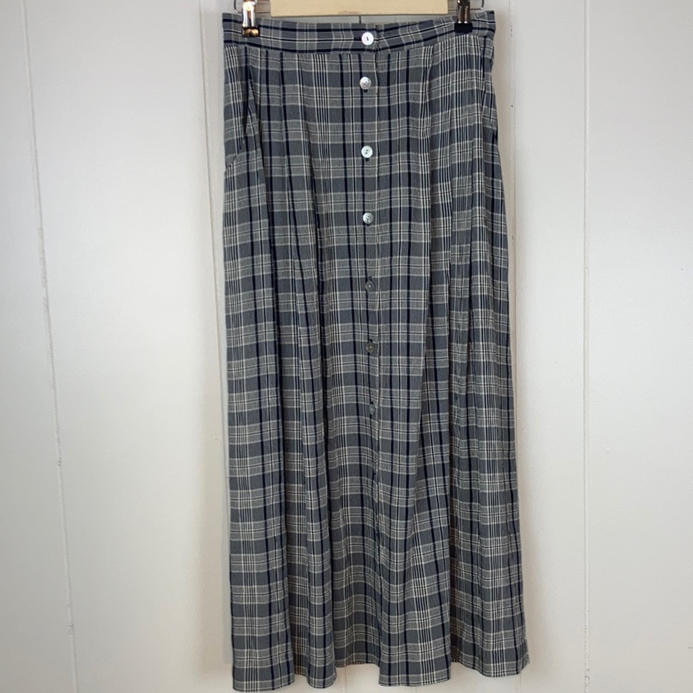 Women’s vintage button skirt black and white plaid with pockets